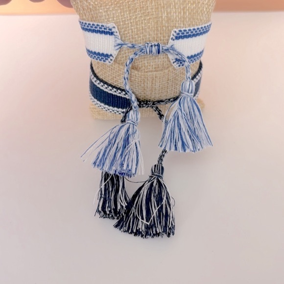 New Multicolor Evil's Eyes Embroidered Handmade Tassel Bracelet Blue and White - Picture 3 of 5